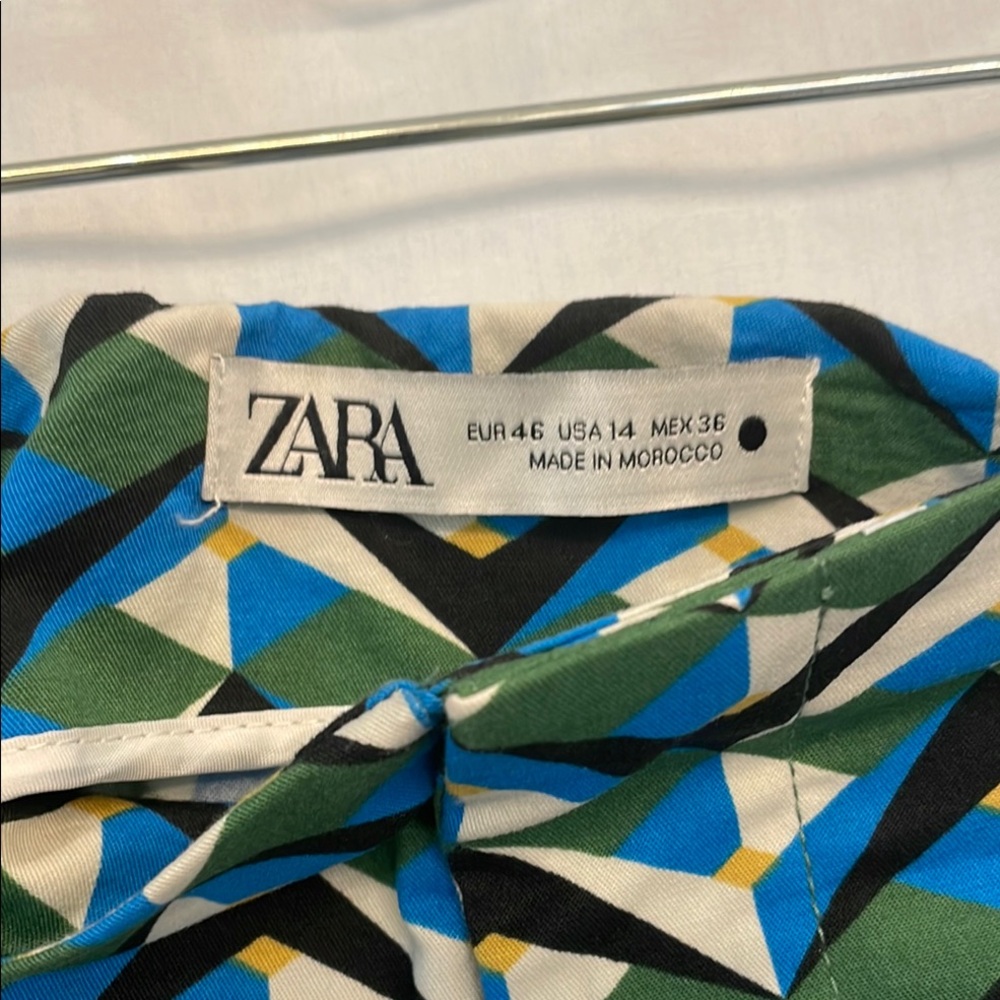 Geometric Patterned Pants - Picture 2 of 6